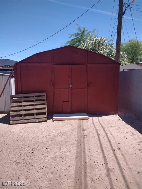 4727 Conrad St, Las Vegas, NV 89121 - view of outdoor structure