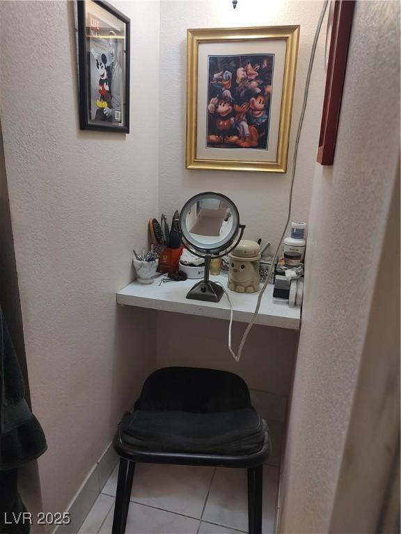 4727 Conrad St, Las Vegas, NV 89121 - bathroom featuring tile patterned flooring