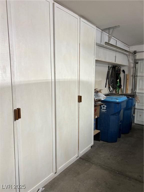 5456 Raccoon Valley Ln, Las Vegas, NV 89122 - view of closet