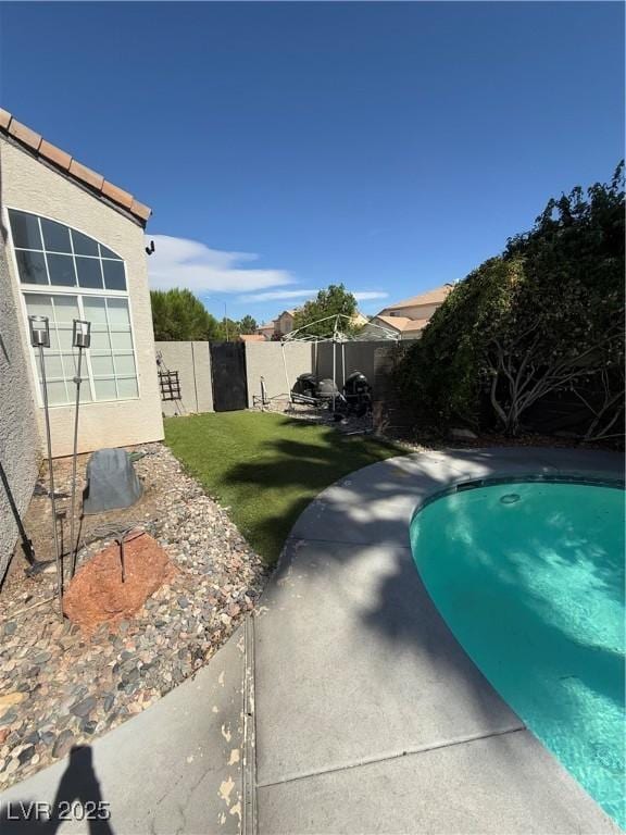 9485 Supernova Ct, Las Vegas, NV 89123 - view of swimming pool