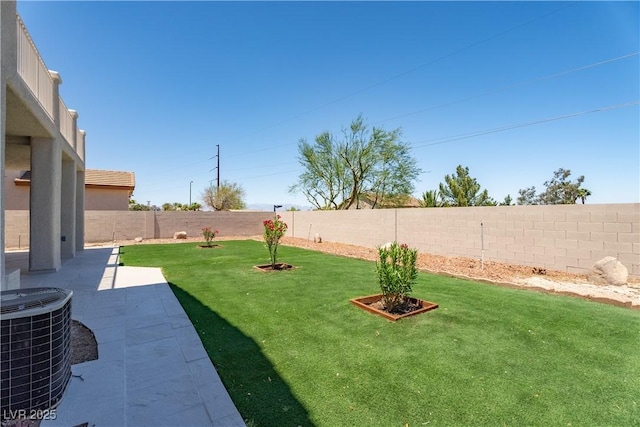 1136 Casady Hollow Ave, Henderson, NV 89012 - view of yard featuring cooling unit