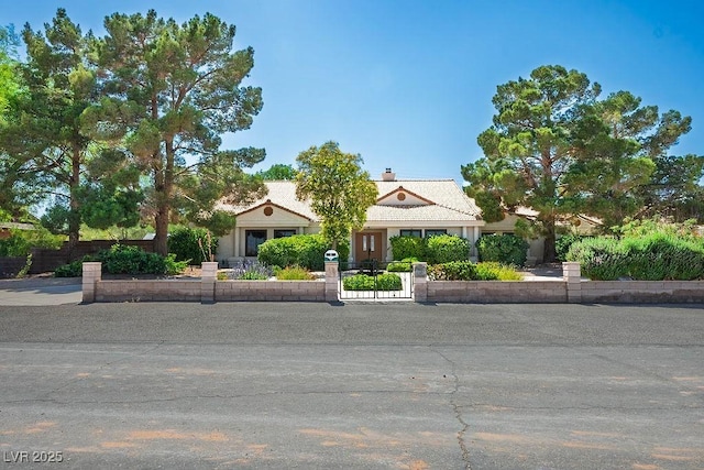 8365 S Hauck St, Las Vegas, NV 89139 - view of front of property featuring a fenced front yard