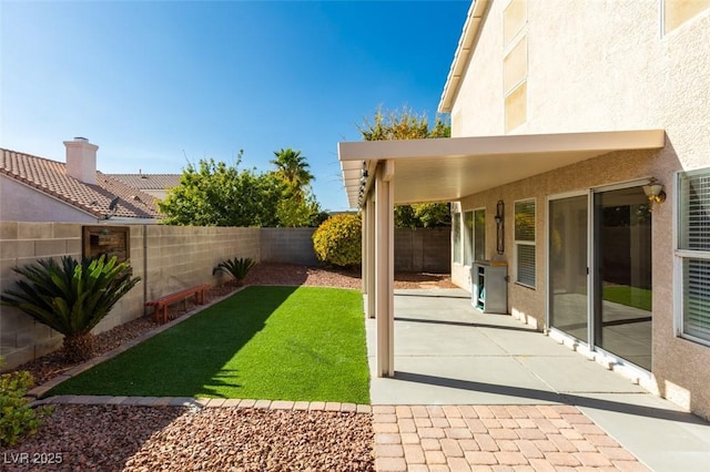 1917 Badger Canyon Ave, North Las Vegas, NV 89031 - view of yard featuring a patio area