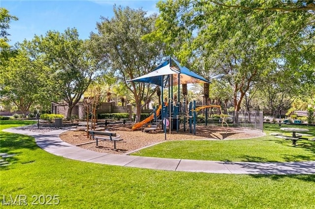 2346 Villandry Ct, Henderson, NV 89074 - community playground with a lawn