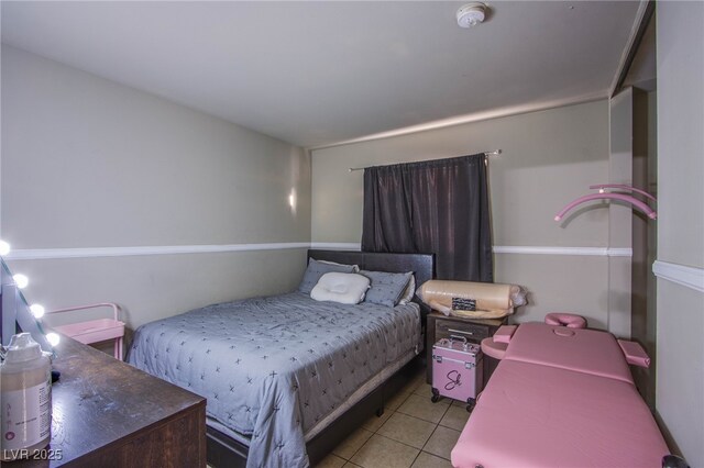 320 Ellen Marie Dr, Las Vegas, NV 89110 - view of tiled bedroom