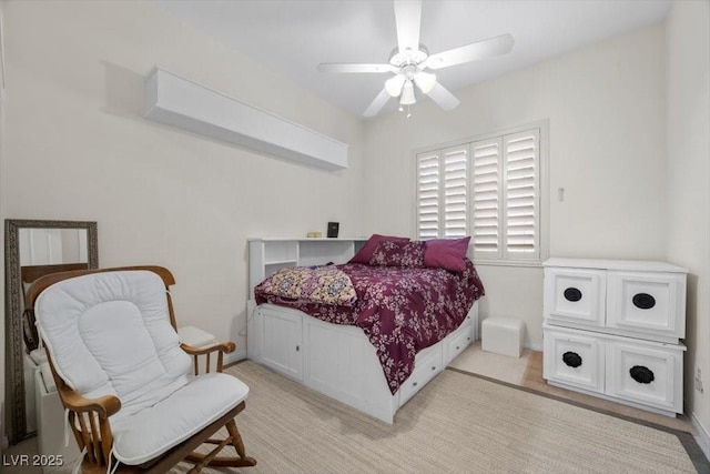 835 Market Crest Dr, Las Vegas, NV 89110 - bedroom featuring a ceiling fan
