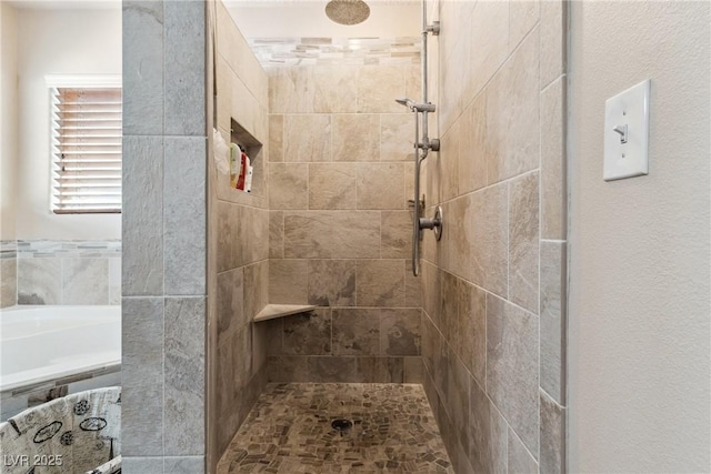 574 Desert Tortoise Way, Mesquite, NV 89027 - full bath featuring a tile shower and a garden tub
