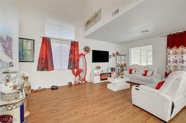 1025 Clover Tip Ct, Las Vegas, NV 89123 - living area featuring wood finished floors