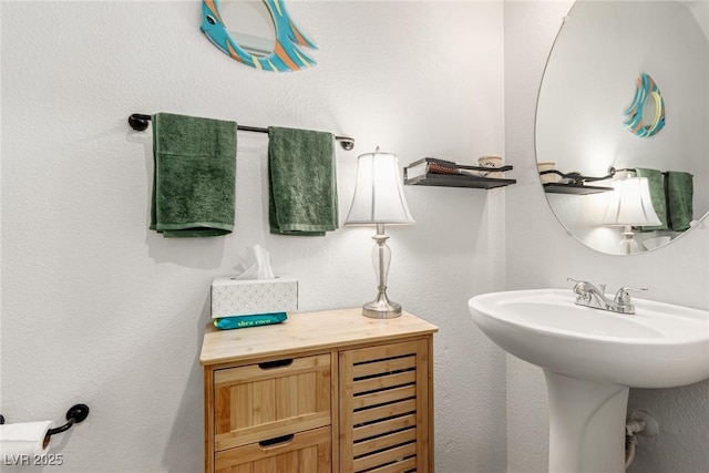 4249 Fleet Dancer St, Las Vegas, NV 89129 - bathroom featuring a sink
