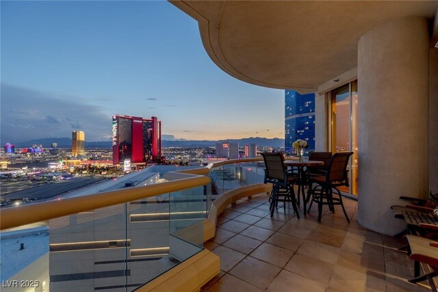 2877 Paradise Rd Unit 2602, Las Vegas, NV 89109 - photo 17