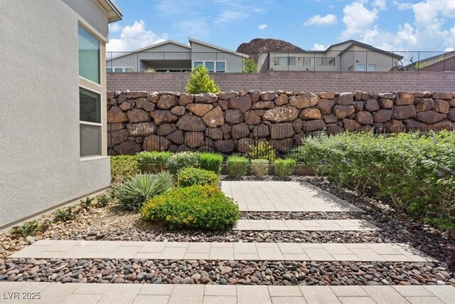 1957 Regal Bluff Dr, Henderson, NV 89052 - photo 32