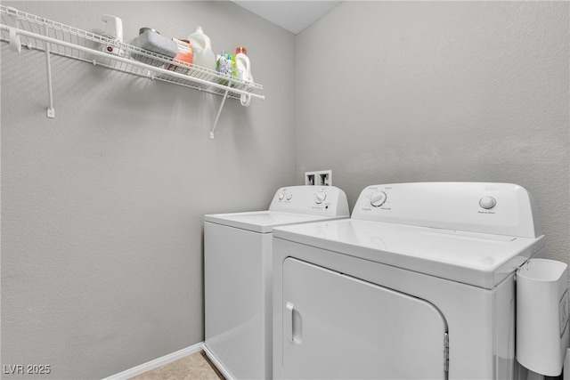 3132 Cartanda Ave, Henderson, NV 89044 - laundry area with washing machine and dryer and baseboards