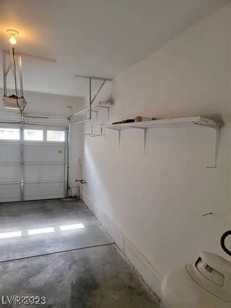 6316 Beige Bluff St Unit 201, North Las Vegas, NV 89081 - view of garage