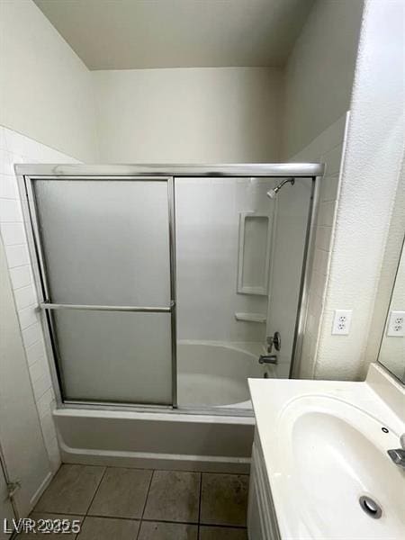 75 N Valle Verde Dr Unit 2121, Henderson, NV 89074 - bathroom featuring tile patterned floors, vanity, and enclosed tub / shower combo