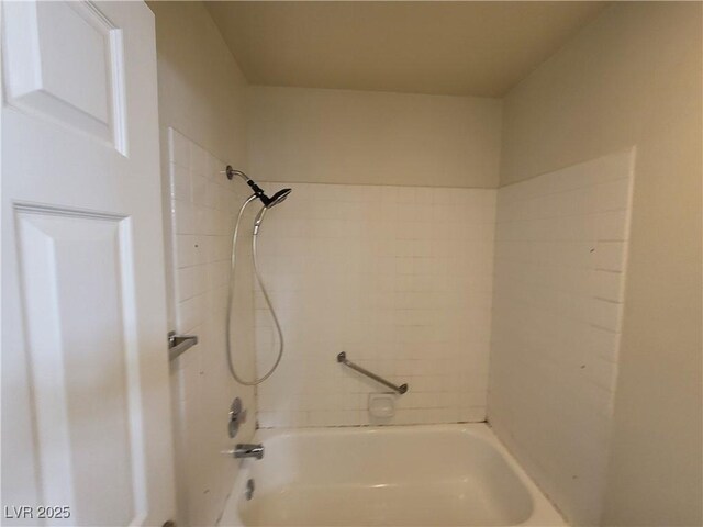 2761 Lodestone Dr Unit 63, Las Vegas, NV 89117 - bathroom featuring bathtub / shower combination
