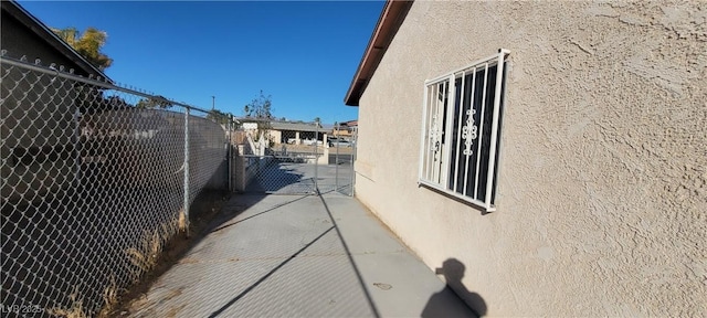 1301 Madison Ave, Las Vegas, NV 89106 - view of property exterior featuring stucco siding