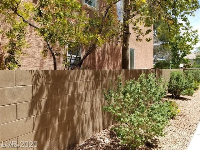 9937 La Paca Ave, Las Vegas, NV 89117 - view of side of property