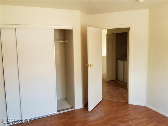9937 La Paca Ave, Las Vegas, NV 89117 - view of closet
