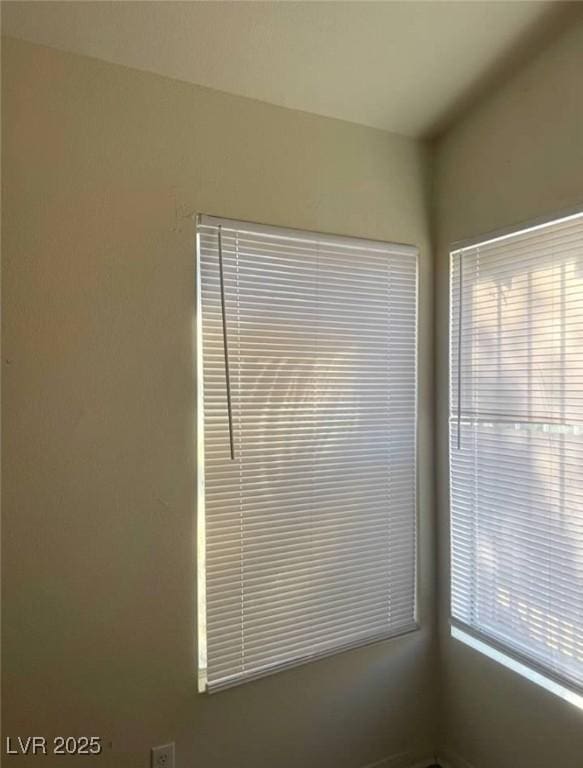 5115 Blossom Ave, Las Vegas, NV 89142 - detailed view