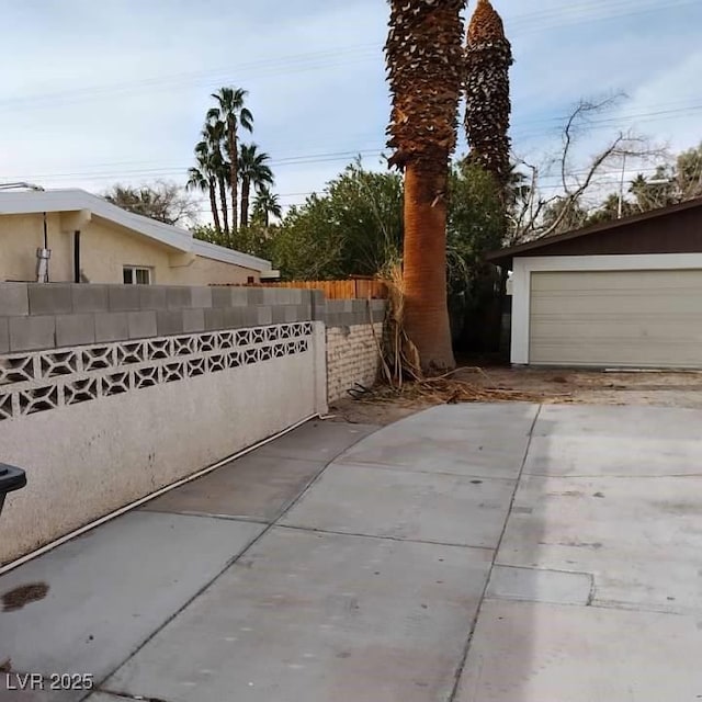 1413 Bryn Mawr Ave, Las Vegas, NV 89102 - view of patio / terrace with an outdoor structure