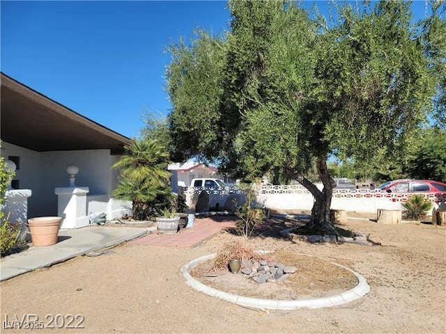 1413 Bryn Mawr Ave, Las Vegas, NV 89102 - view of yard