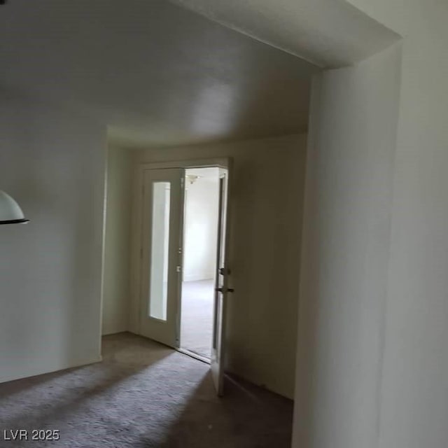 1413 Bryn Mawr Ave, Las Vegas, NV 89102 - entryway featuring carpet floors