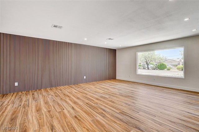 3386 El Camino Real, Las Vegas, NV 89121 - unfurnished room featuring wood finished floors, recessed lighting, and baseboards