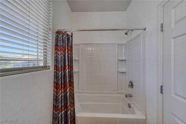 2099 Port Royal Dr, Laughlin, NV 89029 - bathroom featuring shower / tub combo