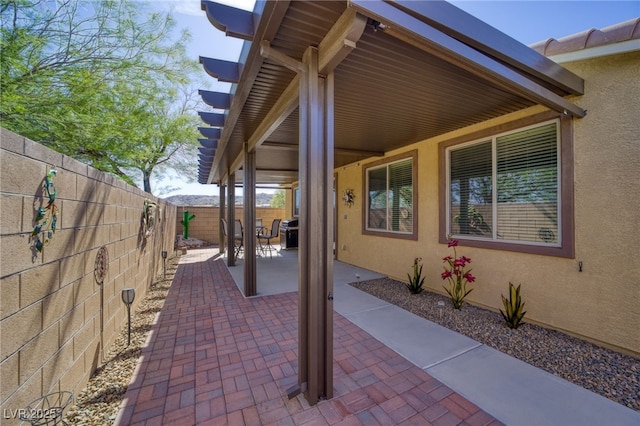 2099 Port Royal Dr, Laughlin, NV 89029 - fenced backyard with a patio area
