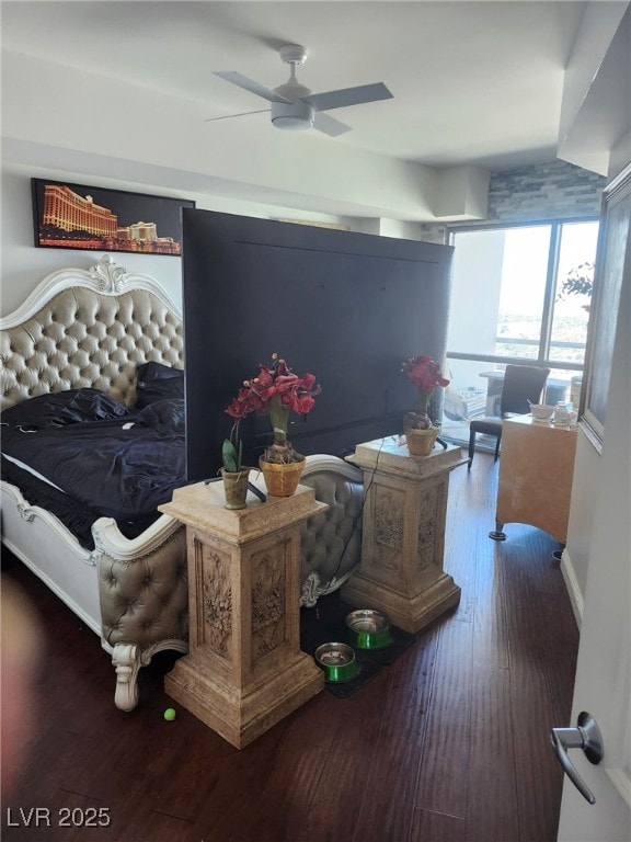 200 W Sahara Ave Unit 3510, Las Vegas, NV 89102 - living area featuring a ceiling fan and wood finished floors