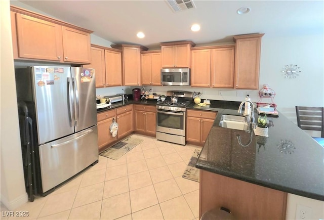8305 Minots Ledge Ave, Las Vegas, NV 89147 - photo 4