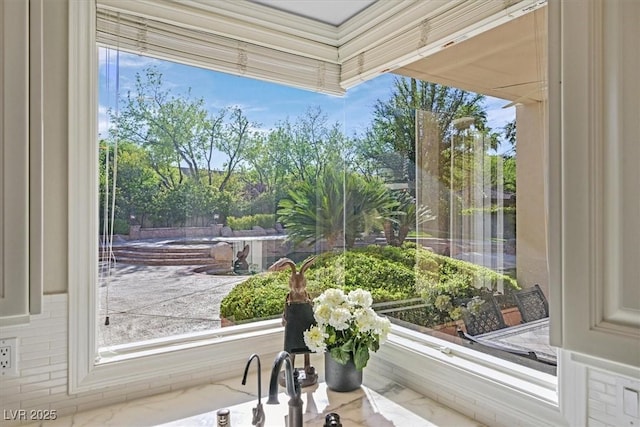 1809 White Hawk Ct, Las Vegas, NV 89134 - kitchen view