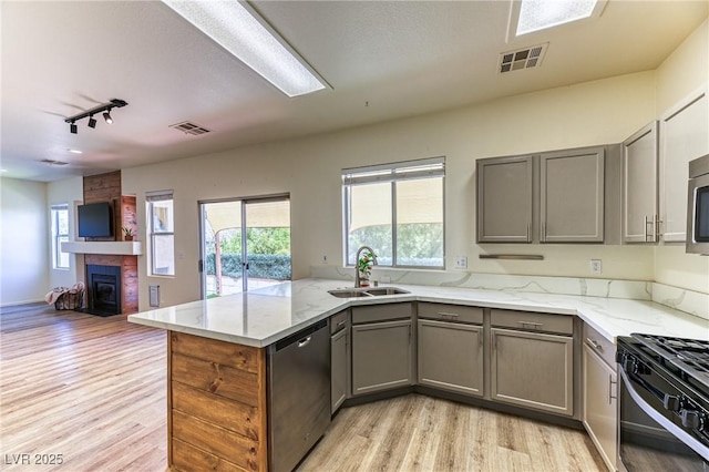 7900 Dutch Canyon Ct, Las Vegas, NV 89131 - photo 8