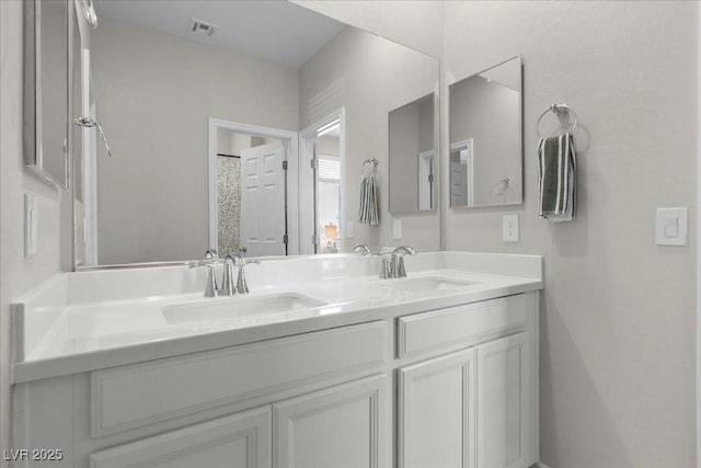 4030 Midnight Crest Ave, North Las Vegas, NV 89031 - full bath featuring double vanity