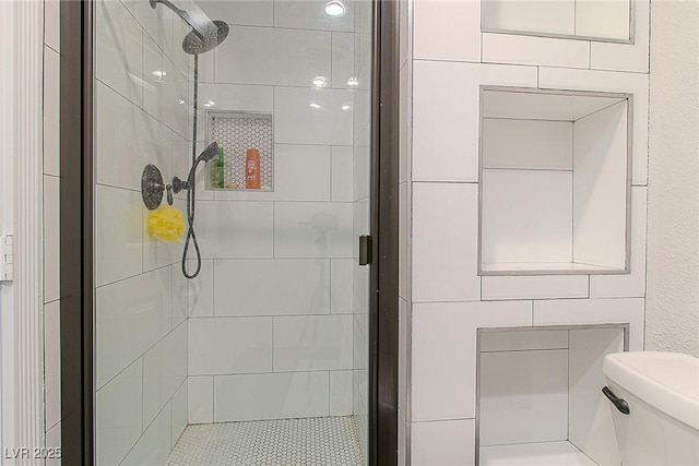 10744 Balsam Creek Ave, Las Vegas, NV 89144 - full bath featuring a shower stall and toilet