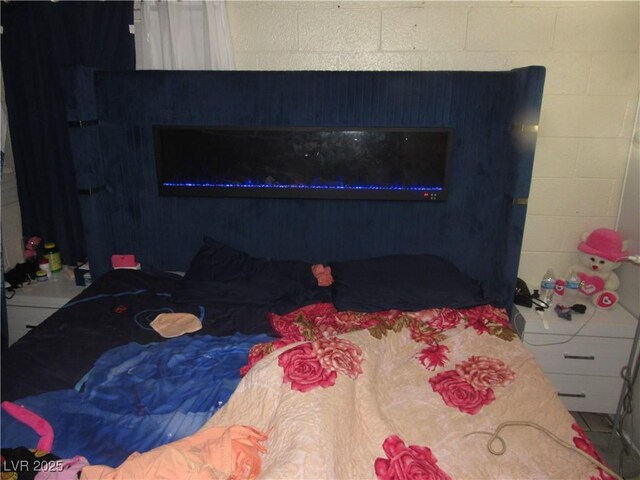 2409 Maroney Ave, Las Vegas, NV 89104 - bedroom with concrete block wall
