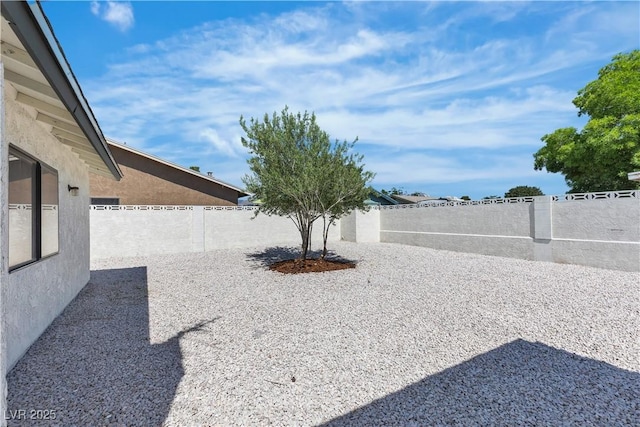 6204 Robin Hood Cir, Las Vegas, NV 89108 - view of fenced backyard