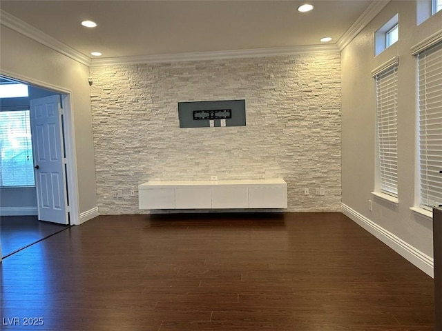 8931 Lansberry Ct, Las Vegas, NV 89147 - unfurnished living room featuring crown molding, dark wood-type flooring, recessed lighting, and baseboards