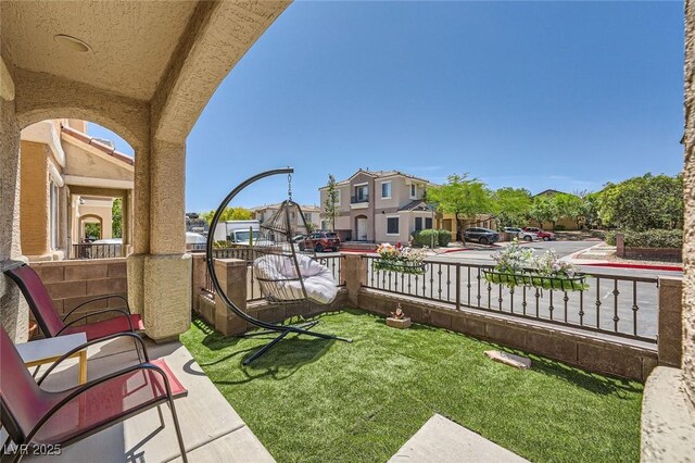 10456 Prairie Schooner Ave, Las Vegas, NV 89129 - view of green lawn featuring a residential view