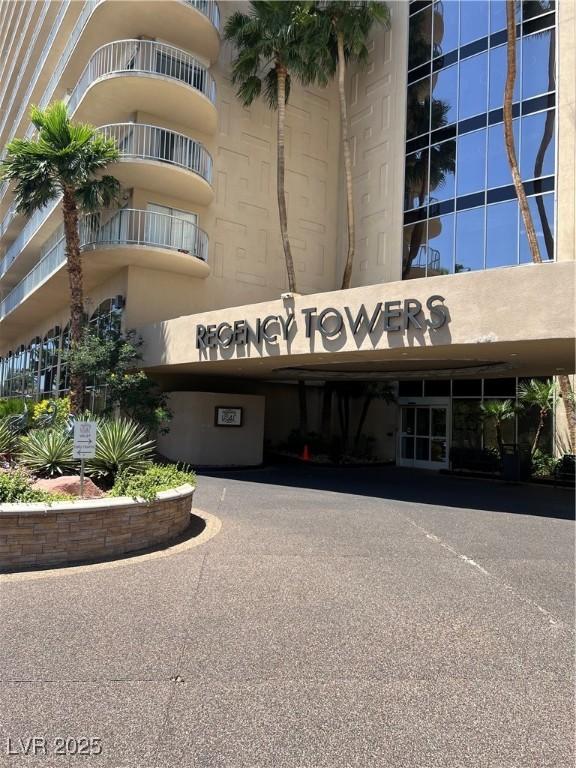 3111 Bel Air Dr Unit 22B, Las Vegas, NV 89109 - view of property