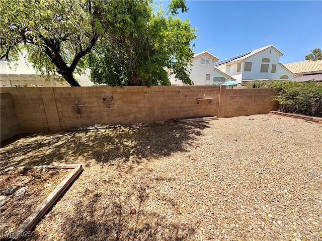 3665 Lucky Horseshoe Ct, Las Vegas, NV 89129 - view of fenced backyard