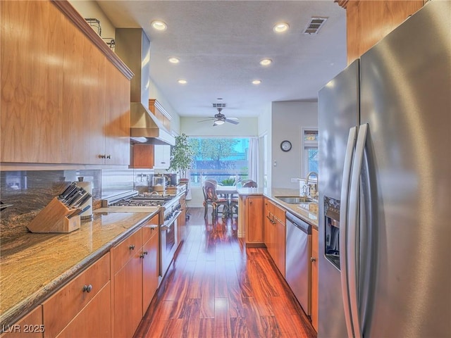 401 Obsidian St, Las Vegas, NV 89145 - kitchen featuring appliances with stainless steel finishes, a sink, dark wood-style floors, recessed lighting, and ceiling fan