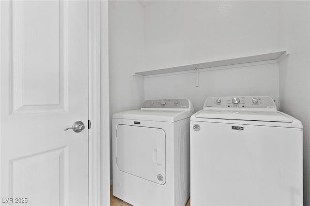 3273 Alcudia Bay Ave, Las Vegas, NV 89141 - washroom featuring independent washer and dryer