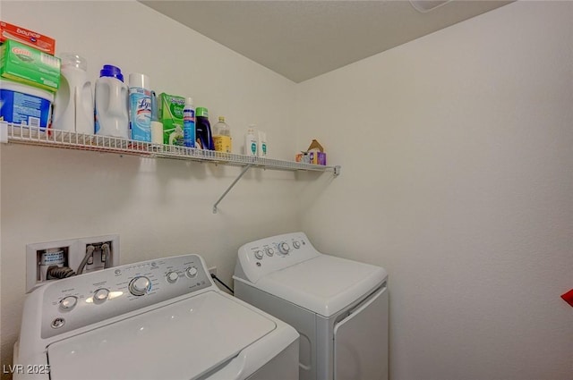 5244 Fiery Sky Ridge St, Las Vegas, NV 89148 - laundry room with independent washer and dryer