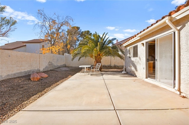 433 Old Palms Dr, Las Vegas, NV 89123 - fenced backyard featuring a patio