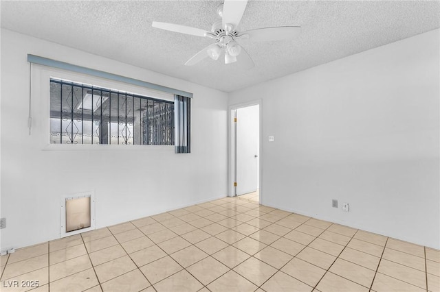 4386 El Cebra Way, Las Vegas, NV 89121 - spare room with a textured ceiling and a ceiling fan