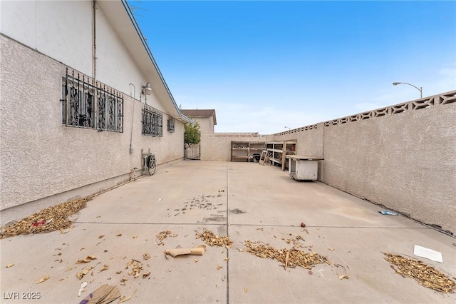 4386 El Cebra Way, Las Vegas, NV 89121 - view of patio