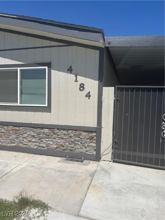 4184 Lady Lucille Ct, Las Vegas, NV 89115 - photo 2