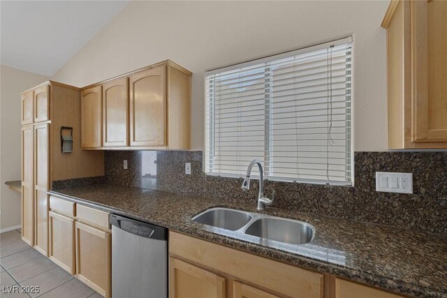 7544 Coral River Dr, Las Vegas, NV 89131 - photo 8