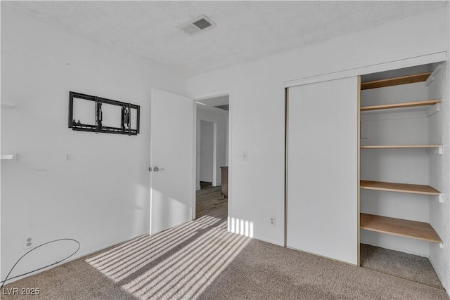 765 Butternut Ct, Henderson, NV 89014 - unfurnished bedroom featuring carpet and a closet